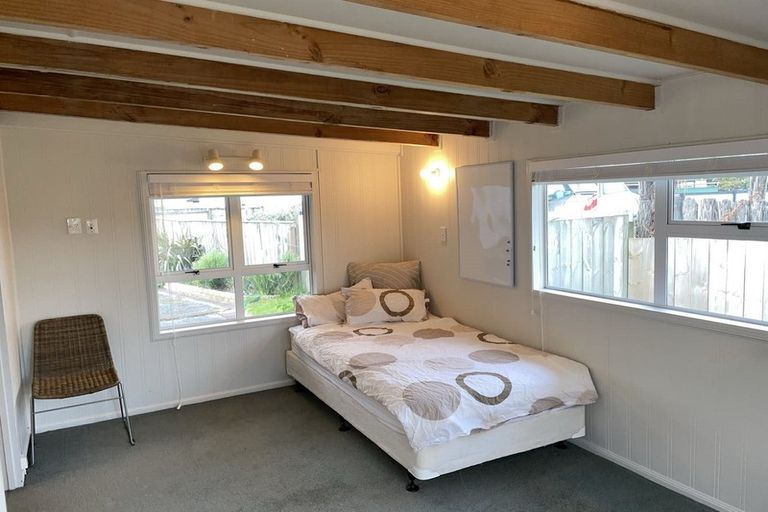 Photo of property in 13 Matthew Place, Kawaha Point, Rotorua, 3010