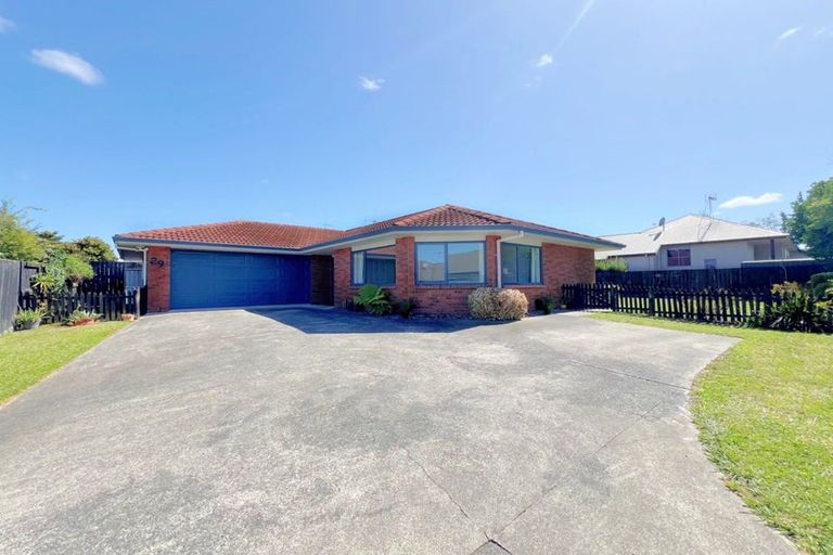 Photo of property in 29 Somerton Drive, Huntington, Hamilton, 3210