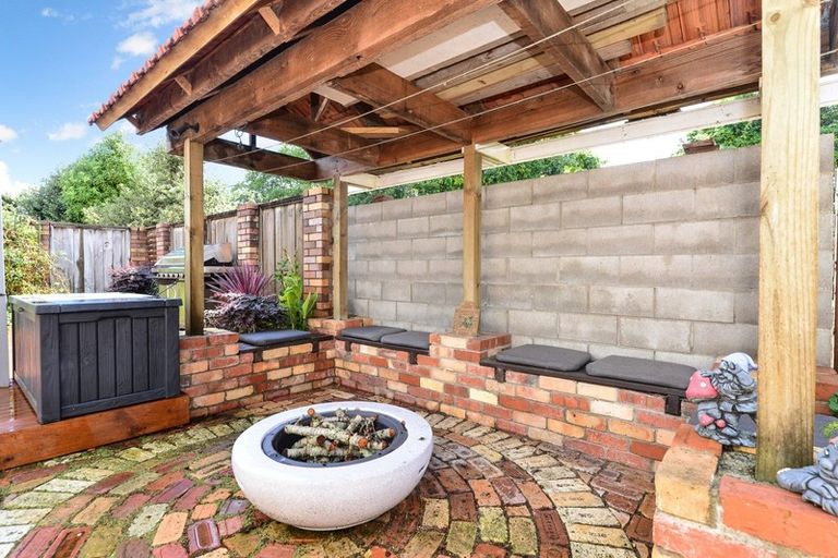 Photo of property in 37 Dalethorpe Avenue, Fairfield, Hamilton, 3214