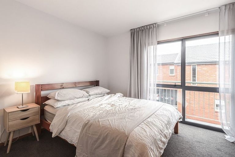 Photo of property in 3/40c Picton Avenue, Riccarton, Christchurch, 8011