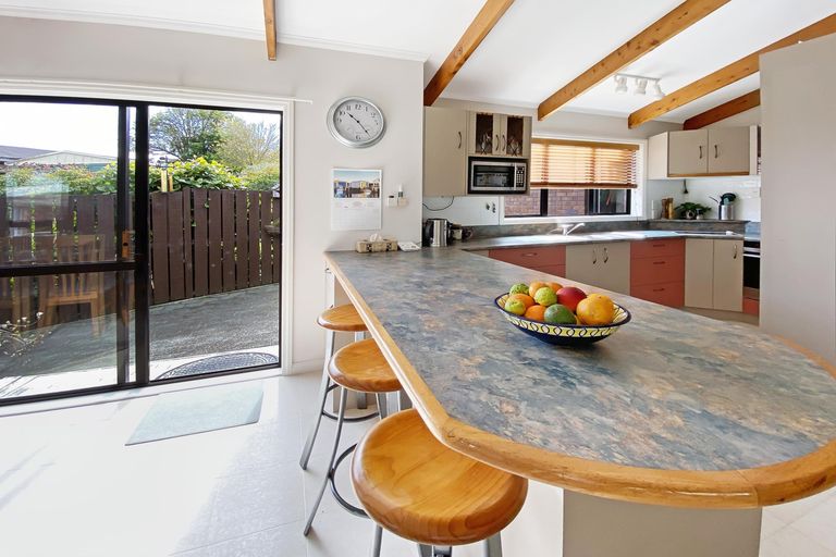 Photo of property in 25 Fairway Drive, Kerikeri, 0230