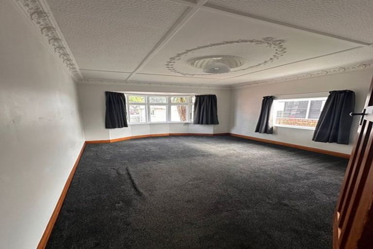 Photo of property in 44 Park Road, Miramar, Wellington, 6022