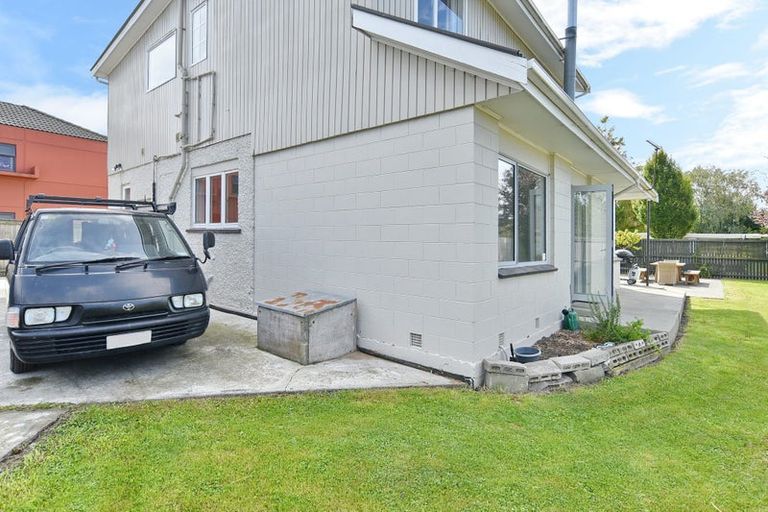 Photo of property in 99 Momorangi Crescent, Redwood, Christchurch, 8051