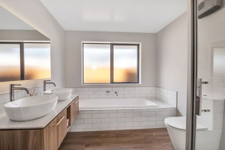 Photo of property in 39 Nethercote Way, Rolleston, 7614