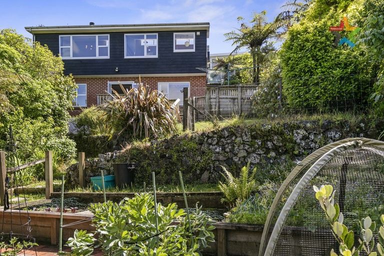 Photo of property in 27 Vista Grove, Kelson, Lower Hutt, 5010