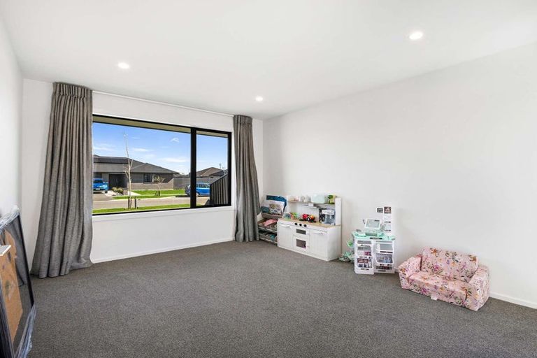 Photo of property in 5 Isa-lei Road, Kaiapoi, 7630