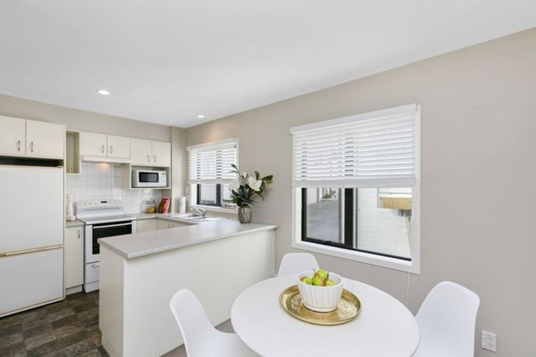 Photo of property in 7/240 The Terrace, Wellington Central, Wellington, 6011