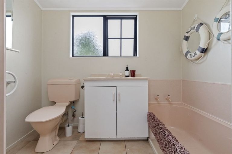 Photo of property in 68b Victoria Street, Pukekohe, 2120