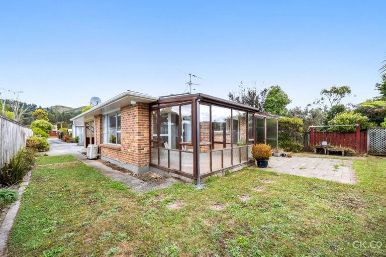 Photo of property in 2/18 Seddon Street, Wallaceville, Upper Hutt, 5018