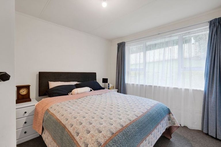 Photo of property in 41 Blagdon Road, Marfell, New Plymouth, 4310
