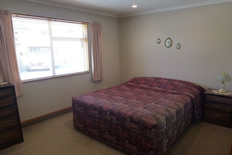 Photo of property in 50c Bantry Street, Alexandra, 9320