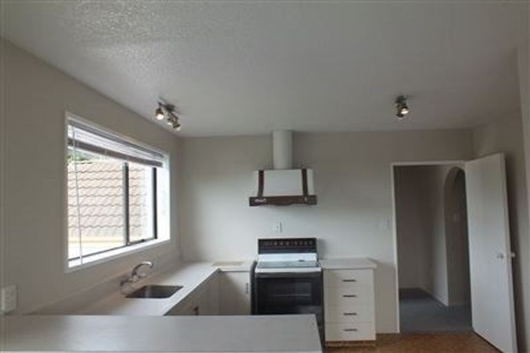 Photo of property in 38 Penruddock Rise, Westmorland, Christchurch, 8025