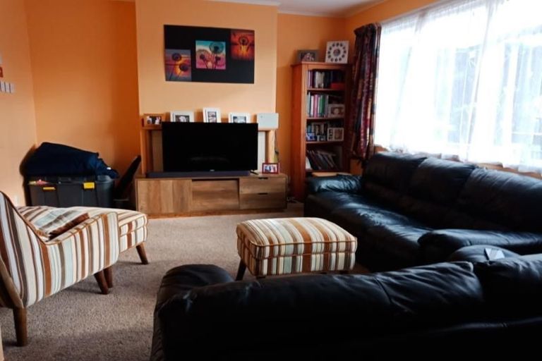 Photo of property in Silver Birch Court, 5/567u High Street, Boulcott, Lower Hutt, 5010