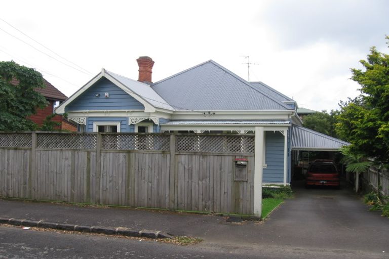 Photo of property in 27 Alba Road, Epsom, Auckland, 1023