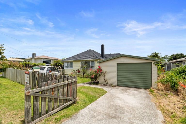 Photo of property in 15 Wharenui Road, Owhata, Rotorua, 3010