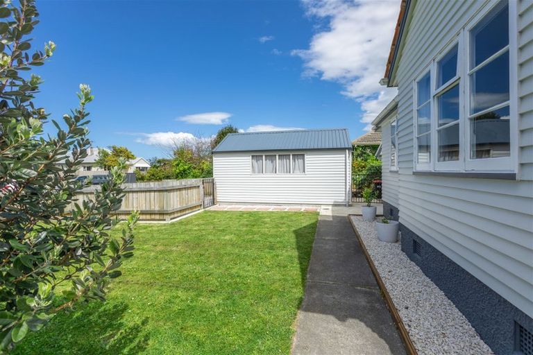 Photo of property in 5 Barker Road, Marewa, Napier, 4110