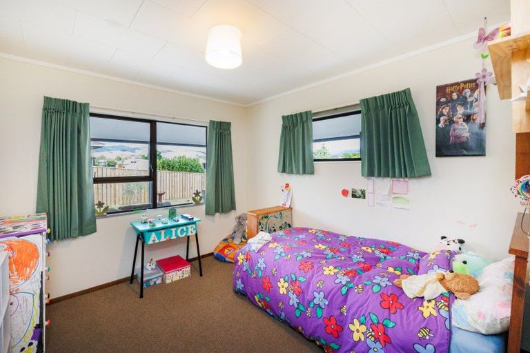 Photo of property in 30 Wills Crescent, Ashhurst, 4810