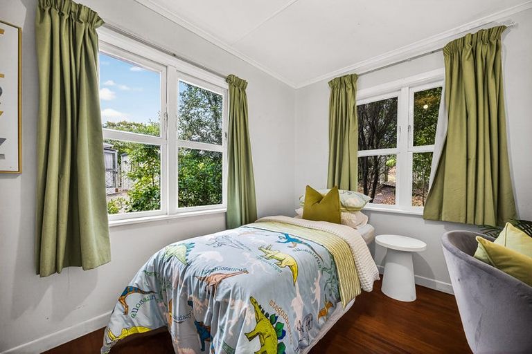 Photo of property in 49 Tiroroa Avenue, Te Atatu South, Auckland, 0610