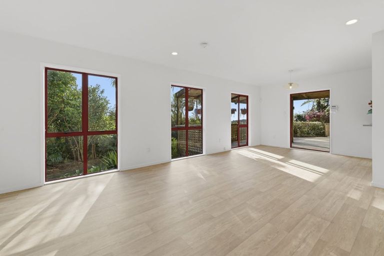 Photo of property in 251 Reid Road, Papamoa, Te Puke, 3187