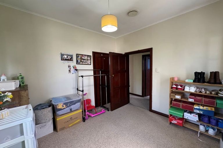 Photo of property in 111 Peverel Street, Riccarton, Christchurch, 8041