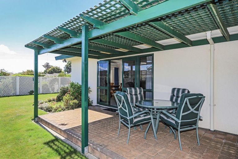 Photo of property in 8 Ebury Mews, Taradale, Napier, 4112