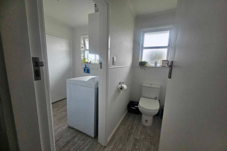 Photo of property in 21 Solway Crescent, Solway, Masterton, 5810