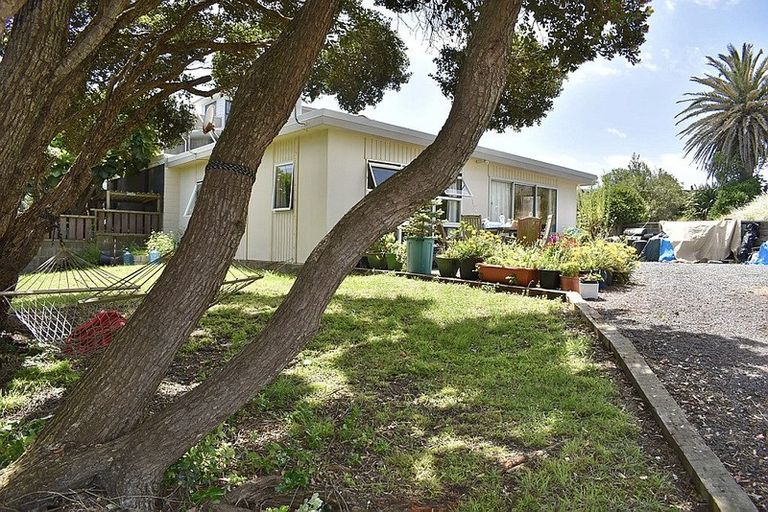 Photo of property in 56 Rodney Avenue, Te Horo Beach, Otaki, 5581