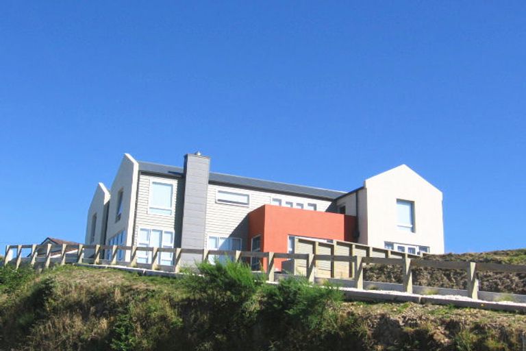 Photo of property in 8 Waru Street, Khandallah, Wellington, 6035