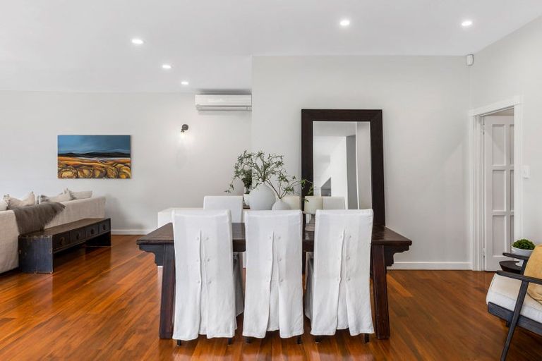 Photo of property in 106 St Heliers Road, Saint Heliers, Auckland, 1071