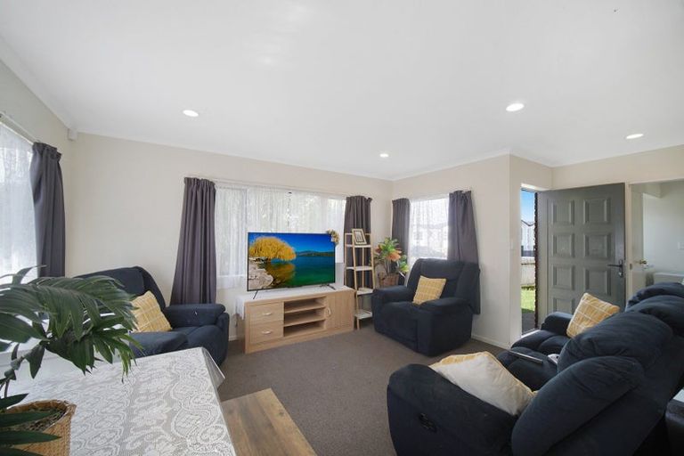 Photo of property in 1 Park Avenue, Papatoetoe, Auckland, 2025