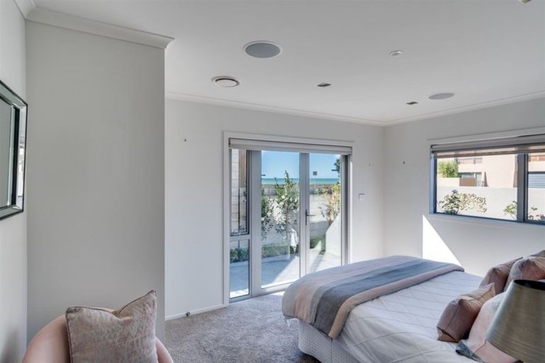 Photo of property in 6 Nott Street, Westshore, Napier, 4110