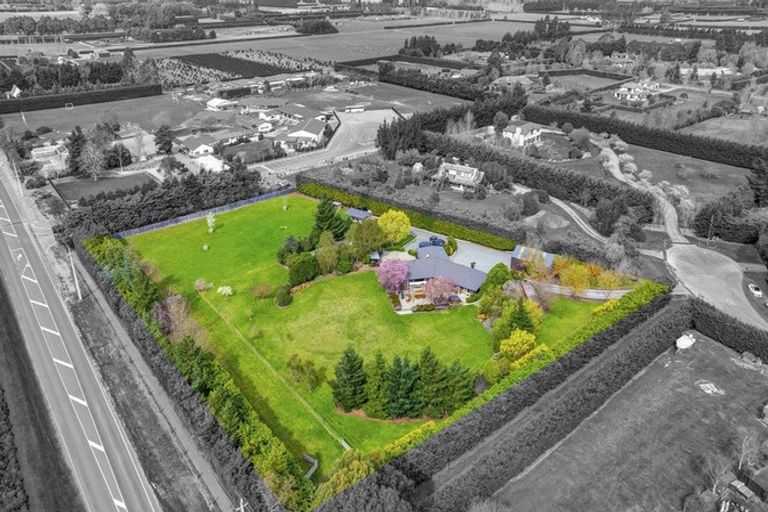 Photo of property in 32 Peacock Place, Swannanoa, Rangiora, 7475