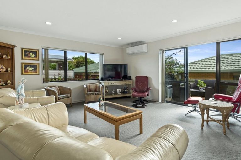 Photo of property in 4 Verona Way, Judea, Tauranga, 3110