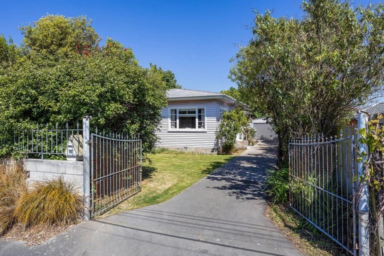 Photo of property in 17 Braddon Street, Addington, Christchurch, 8024