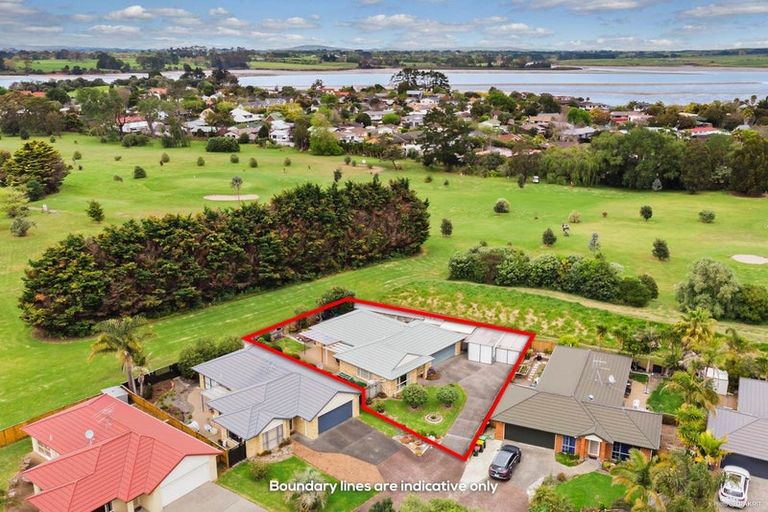 Photo of property in 40 Blackwood Drive, Wattle Downs, Auckland, 2103