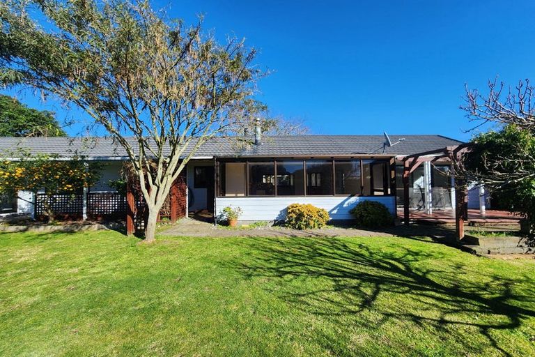 Photo of property in 7 Kaitake Place, Oakura, 4314