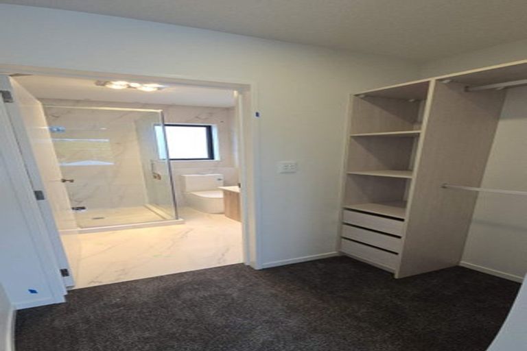 Photo of property in 3/236 Albany Highway, Schnapper Rock, Auckland, 0632