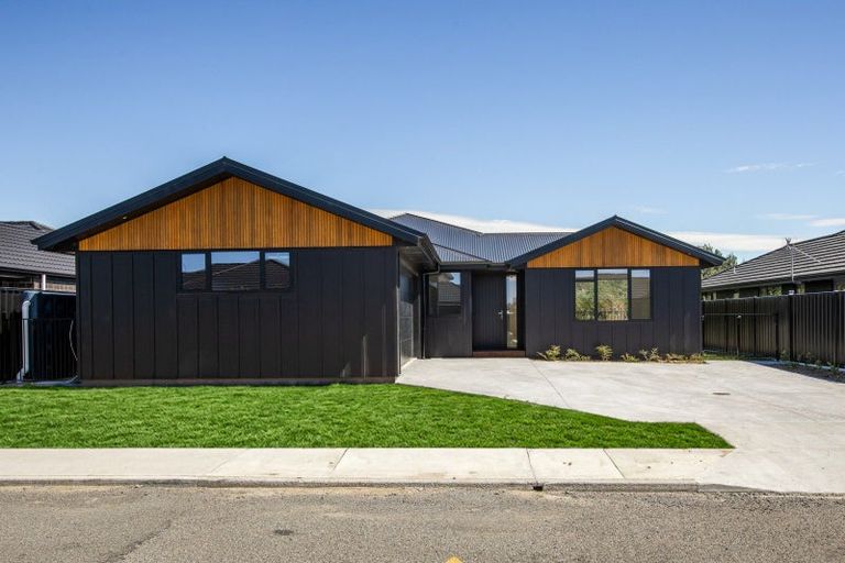 Photo of property in 9 Arihi Crescent, Frimley, 4120