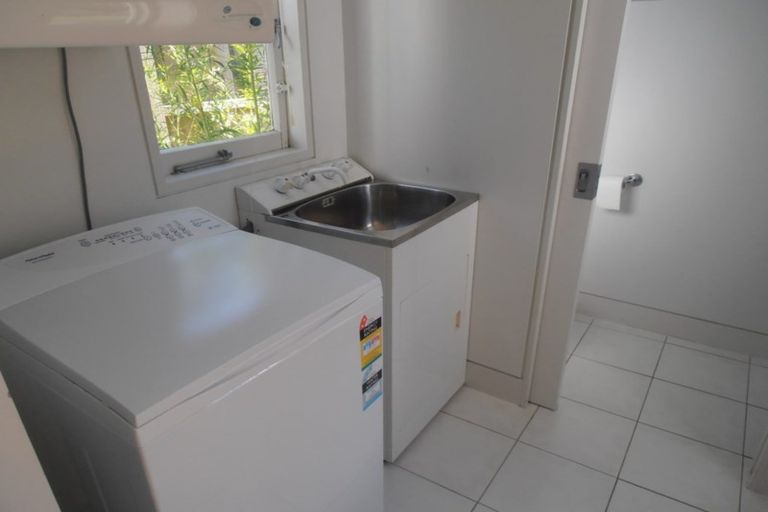 Photo of property in 1 Alberon Street, Parnell, Auckland, 1052