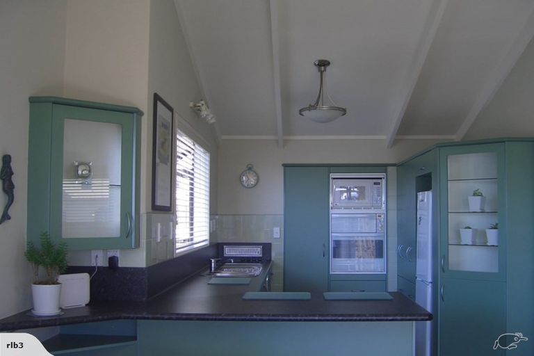 Photo of property in 3/375 Oceanbeach Road, Mount Maunganui, 3116