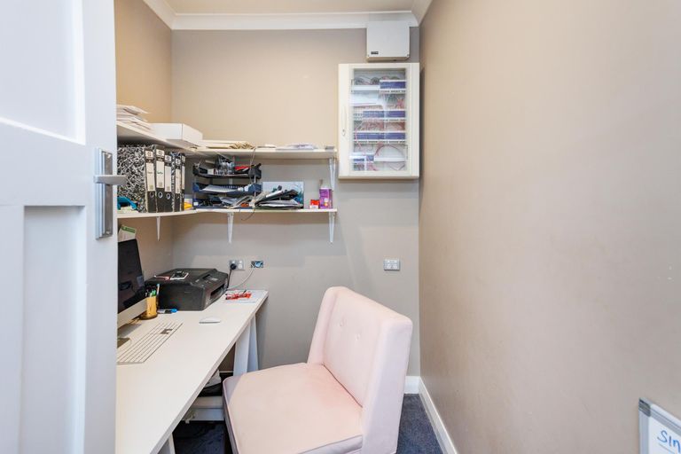 Photo of property in 31 Milverton Avenue, Hokowhitu, Palmerston North, 4410