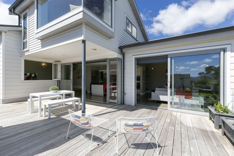 Photo of property in 22 Central Terrace, Kelburn, Wellington, 6012