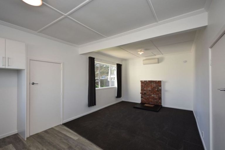 Photo of property in 21 Dyson Street, Strathern, Invercargill, 9812