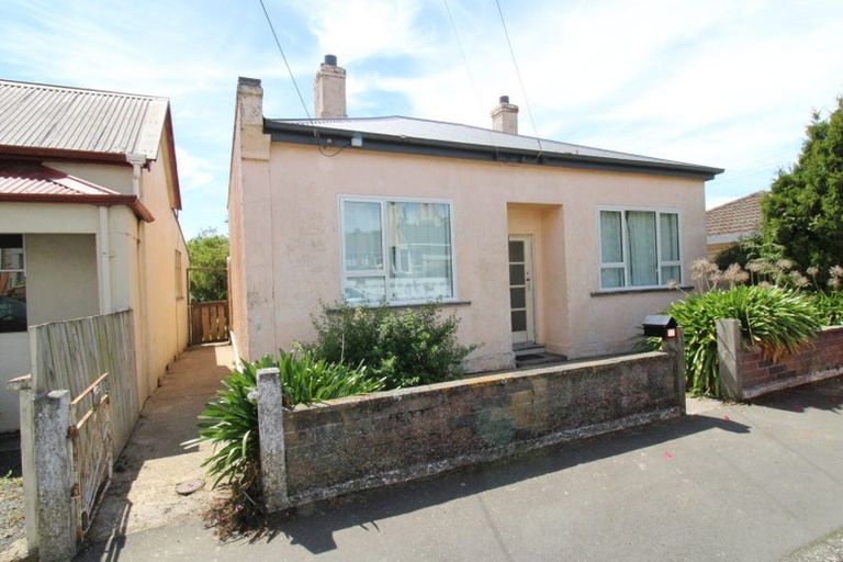 Photo of property in 31 Pencarrow Street, Caversham, Dunedin, 9012