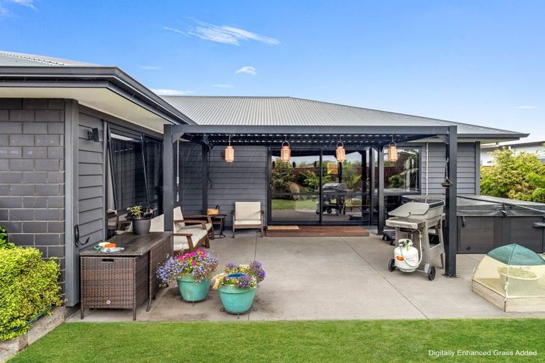 Photo of property in 20 Magnolia Crescent, Tawhero, Whanganui, 4501