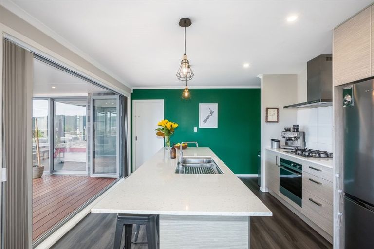 Photo of property in 89 John Burke Drive, Aotea, Porirua, 5024