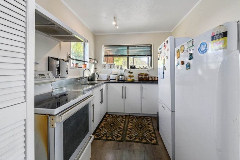 Photo of property in 15b Buchanan Place, Sunnybrook, Rotorua, 3015