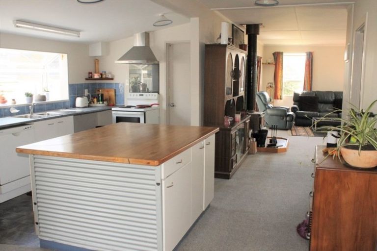 Photo of property in 18 Forbes Street, Westport, 7825