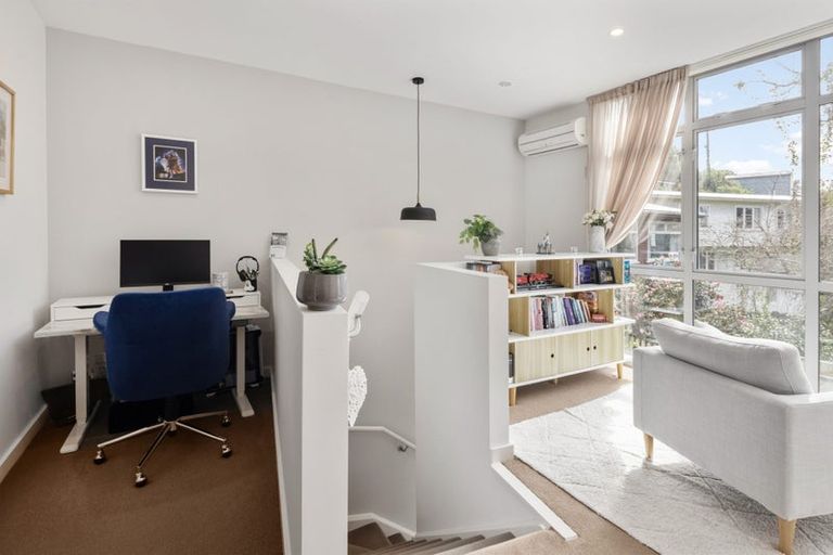 Photo of property in 6/59 Mortimer Terrace, Brooklyn, Wellington, 6021