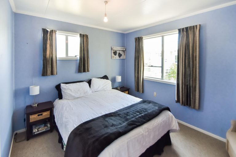 Photo of property in 12 Godley Street, Twizel, 7901